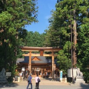 安曇野さんぽ　穂高神社